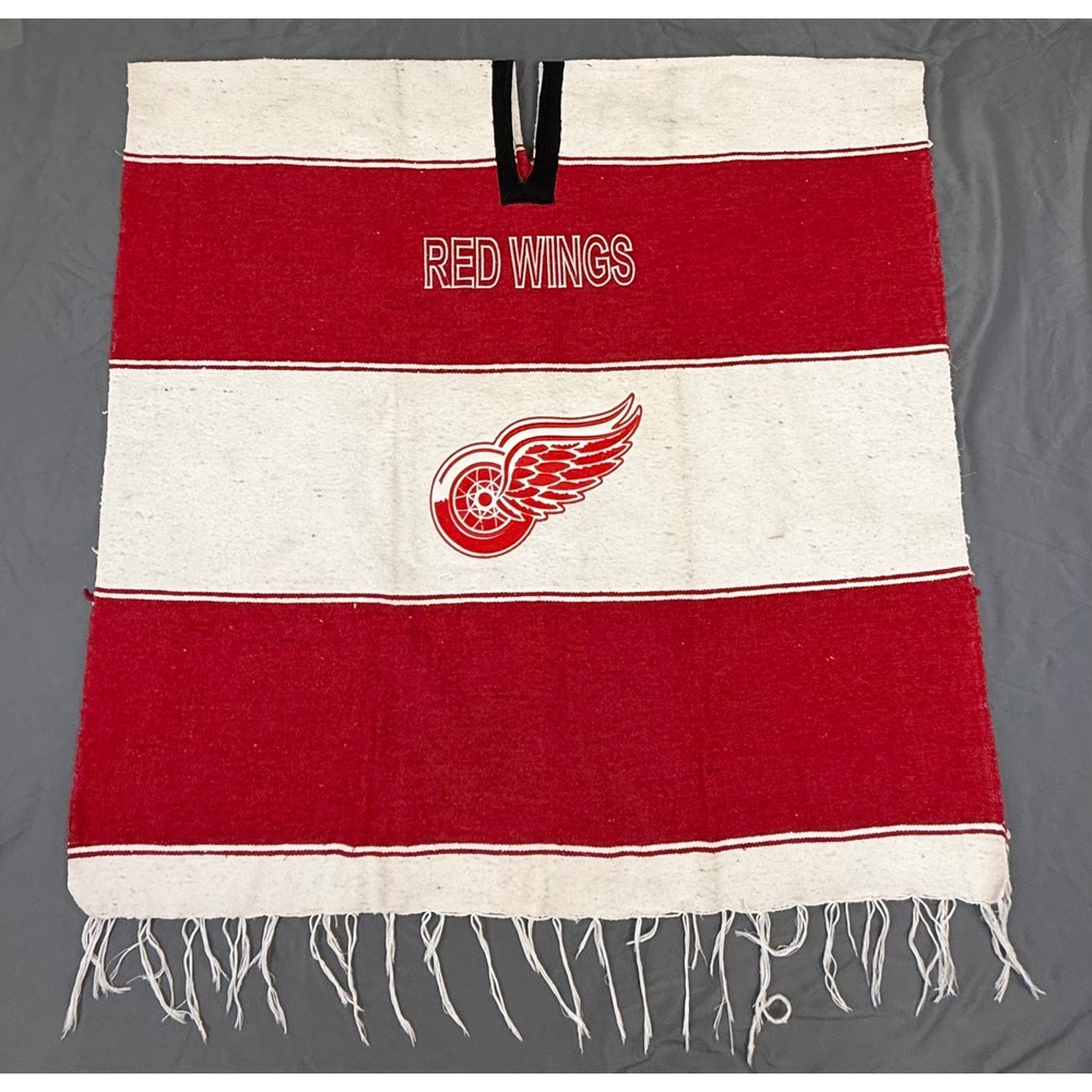 Detroit Red Wings NHL Embroidered Woven Falsa Poncho Red White Striped 38x38